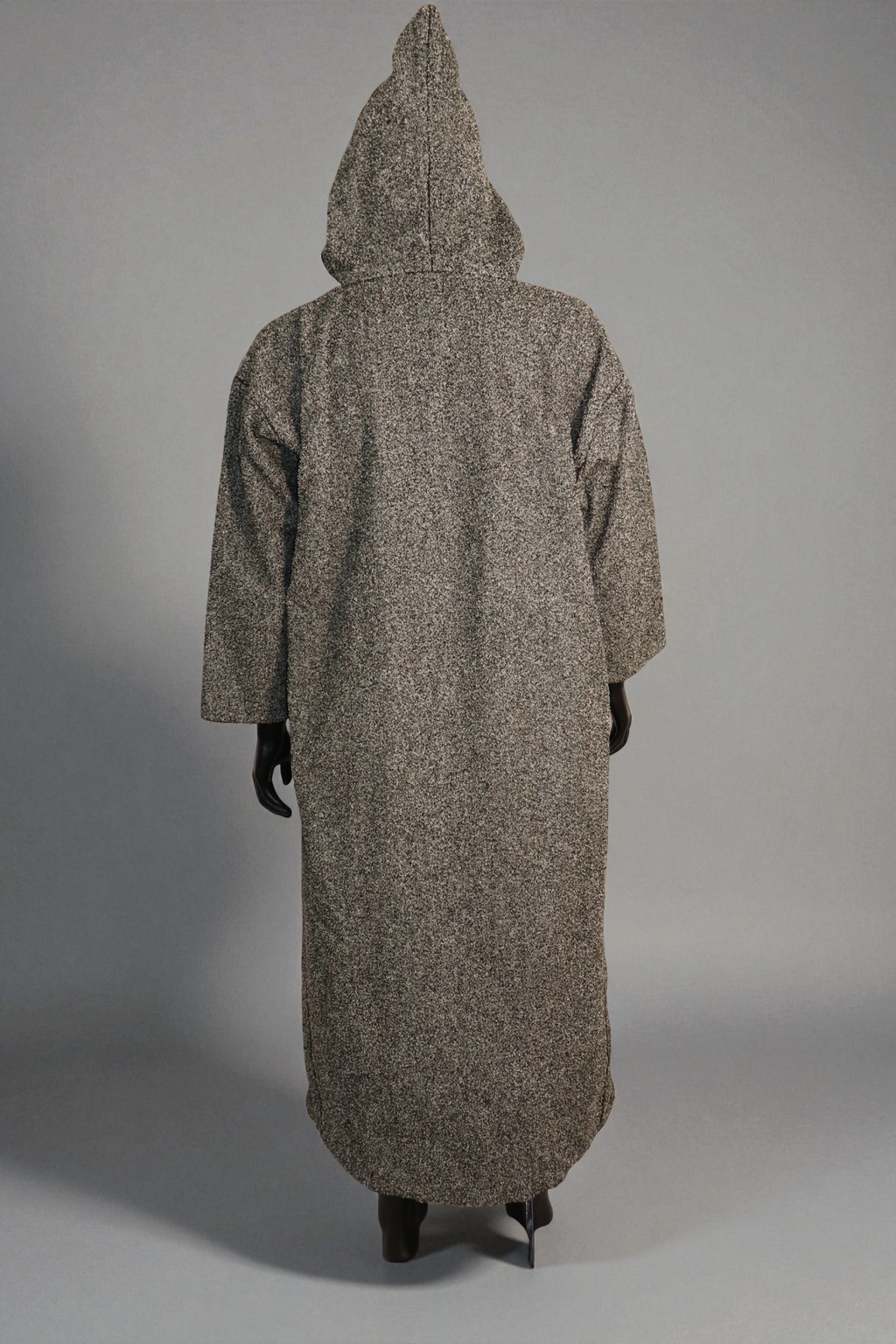 The Textured Winter Thobe