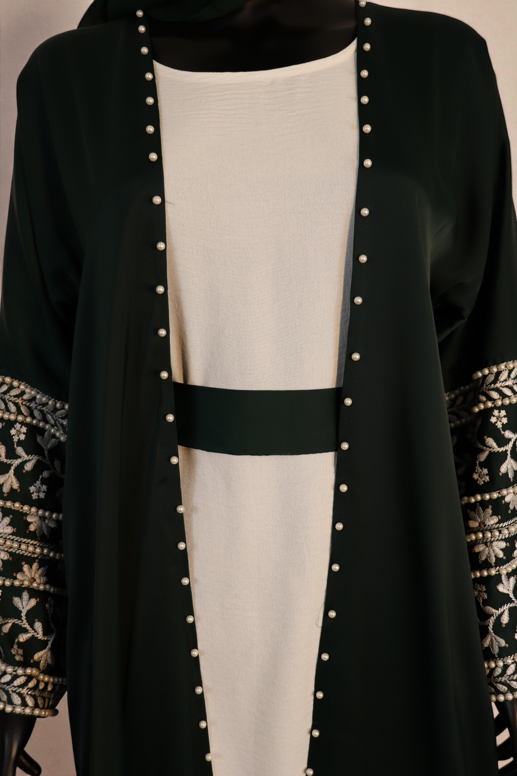 Emerald Dream Abaya Set: Embroidered Sleeves