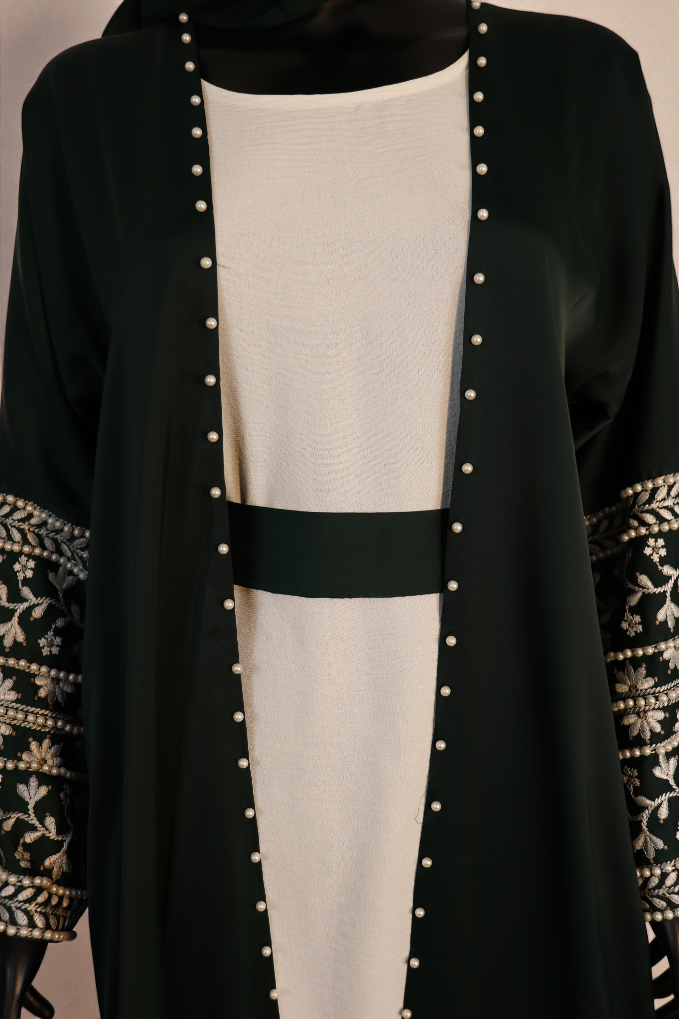 Emerald Dream Abaya Set: Embroidered Sleeves
