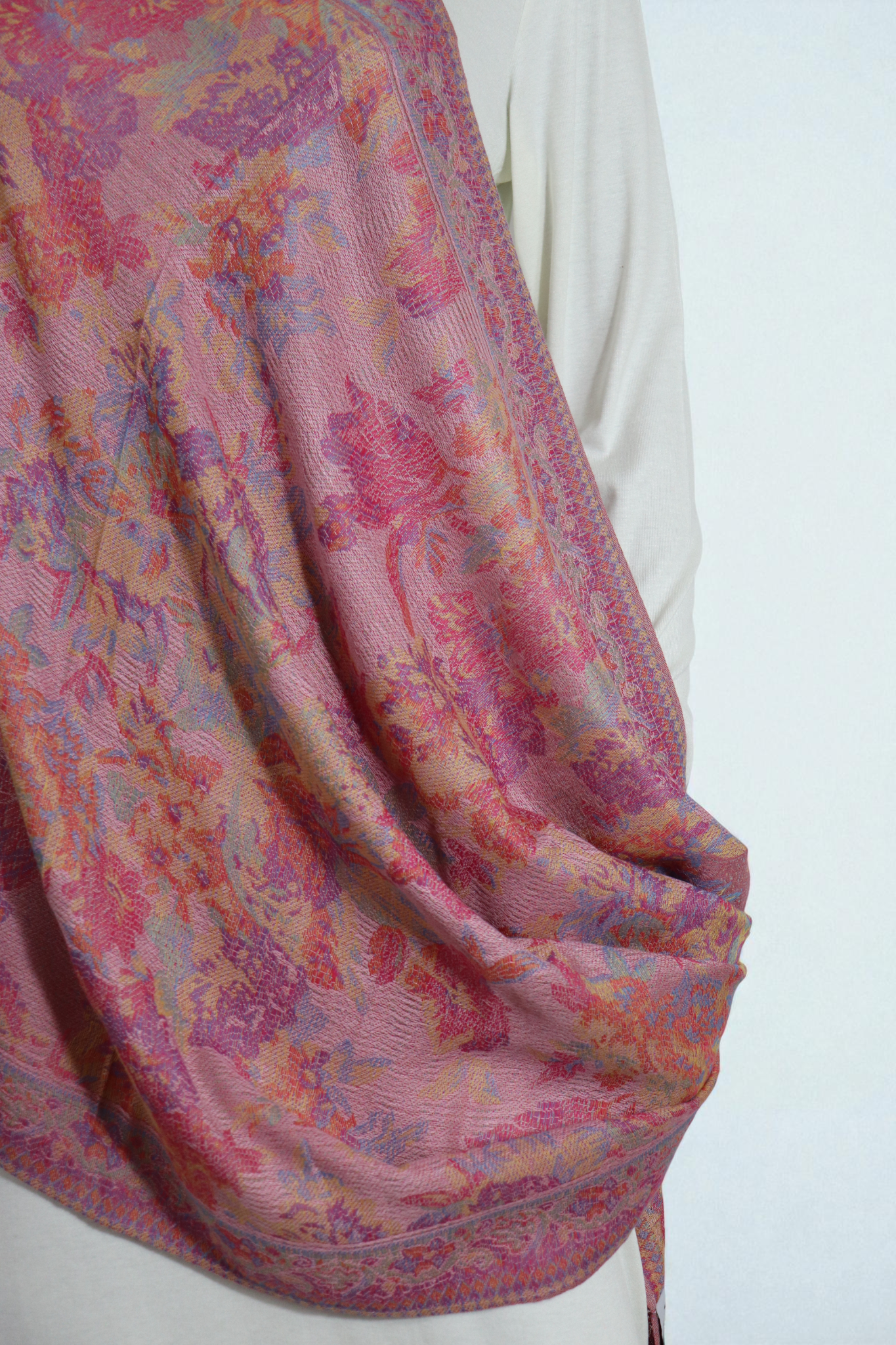 Intricate Kashmiri Floral Weave