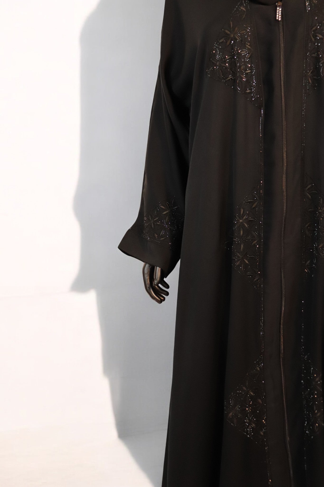 Modern Full-Zip Abaya with Sparkle Embroidery