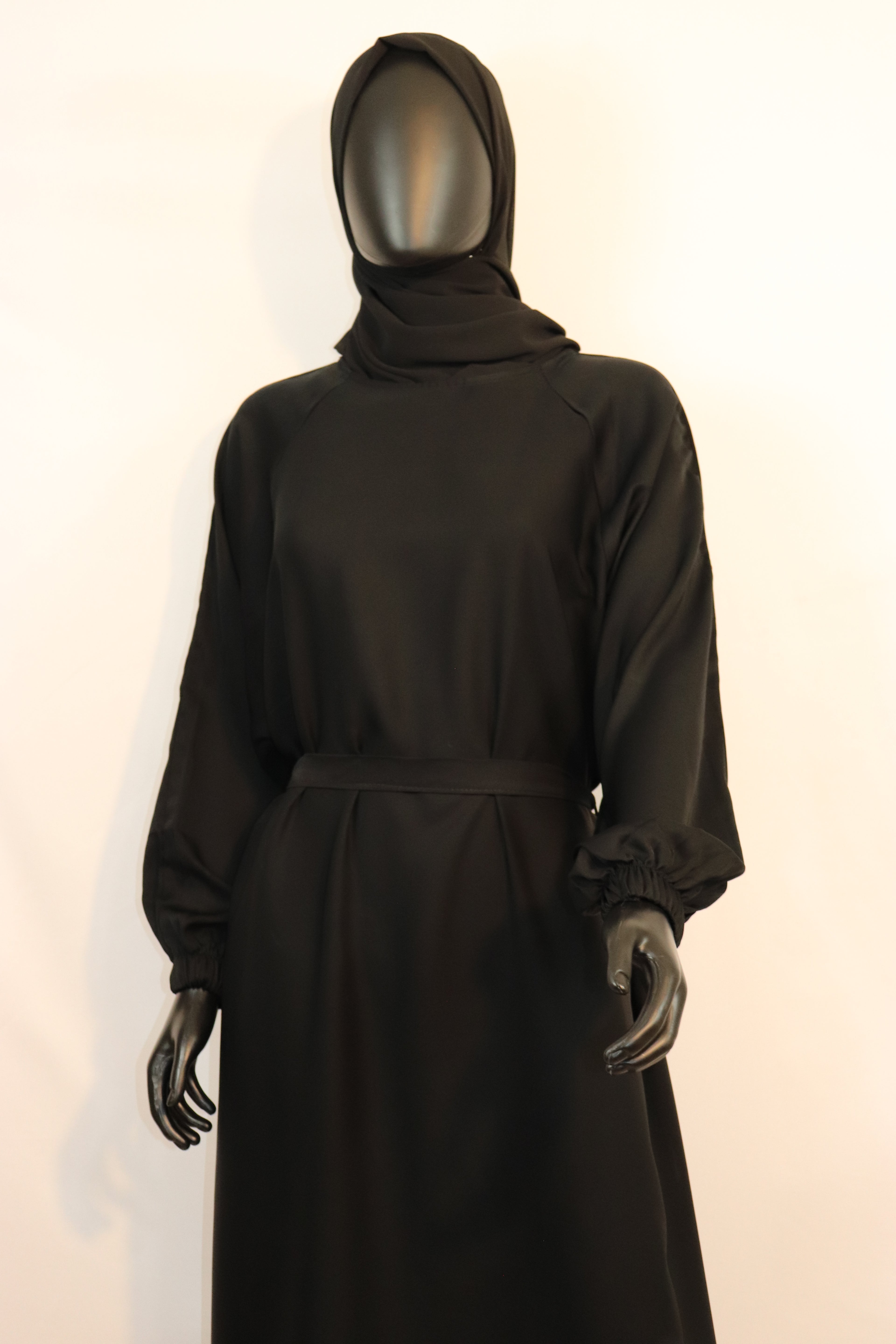 Closed cuffed Abaya with Pocket