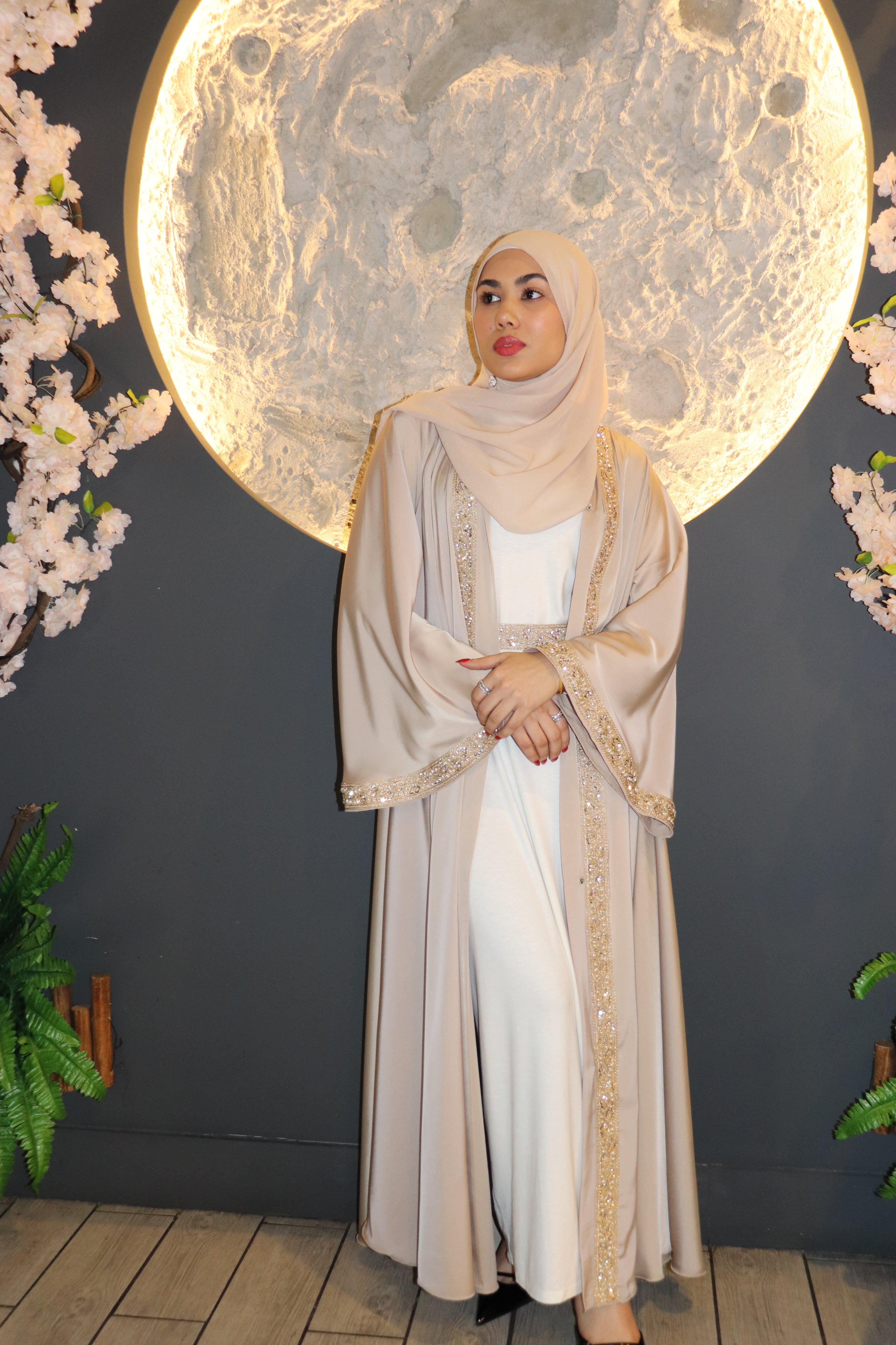 Elegant Silk-Satin Open Abaya set