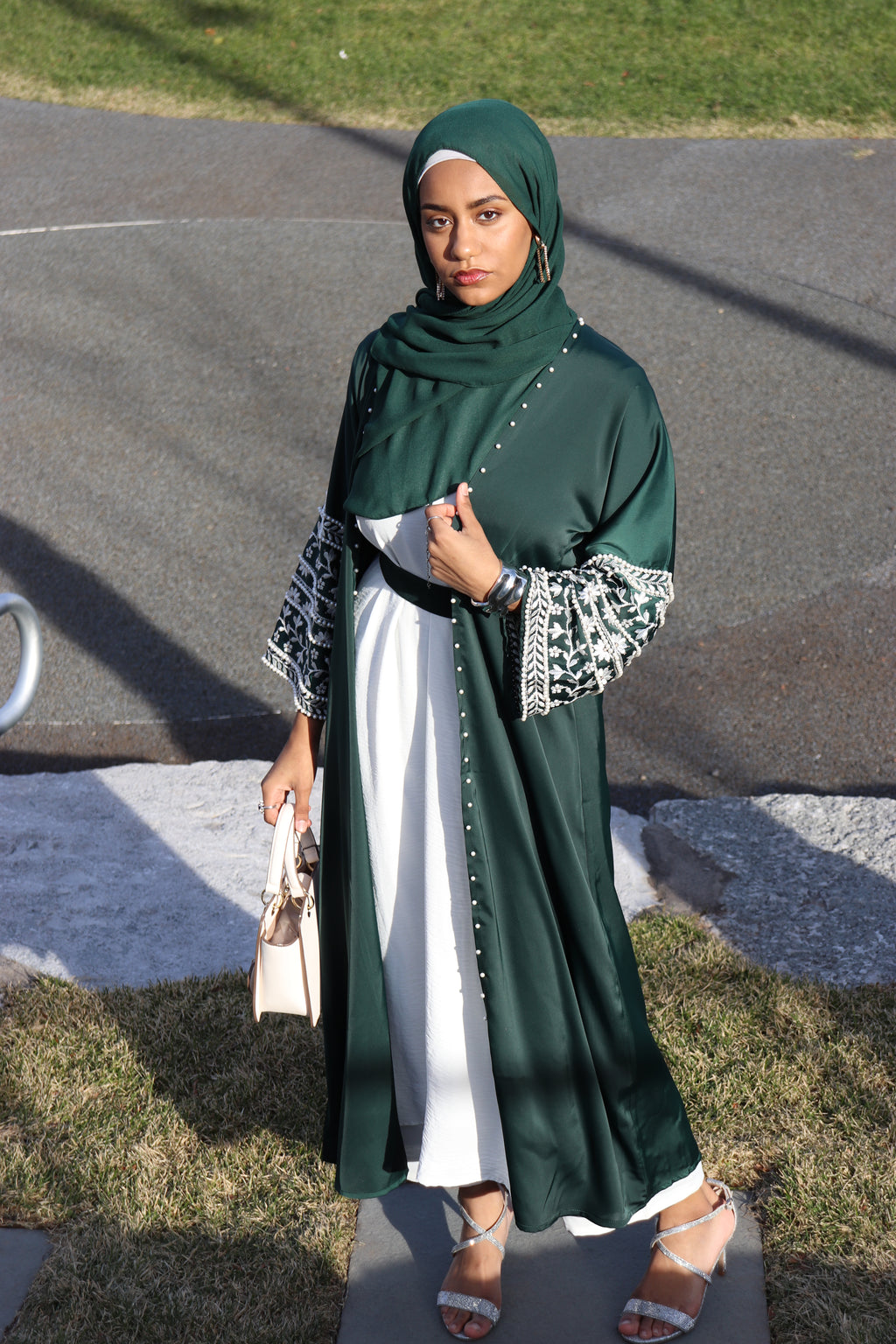 Emerald Dream Abaya Set: Embroidered Sleeves