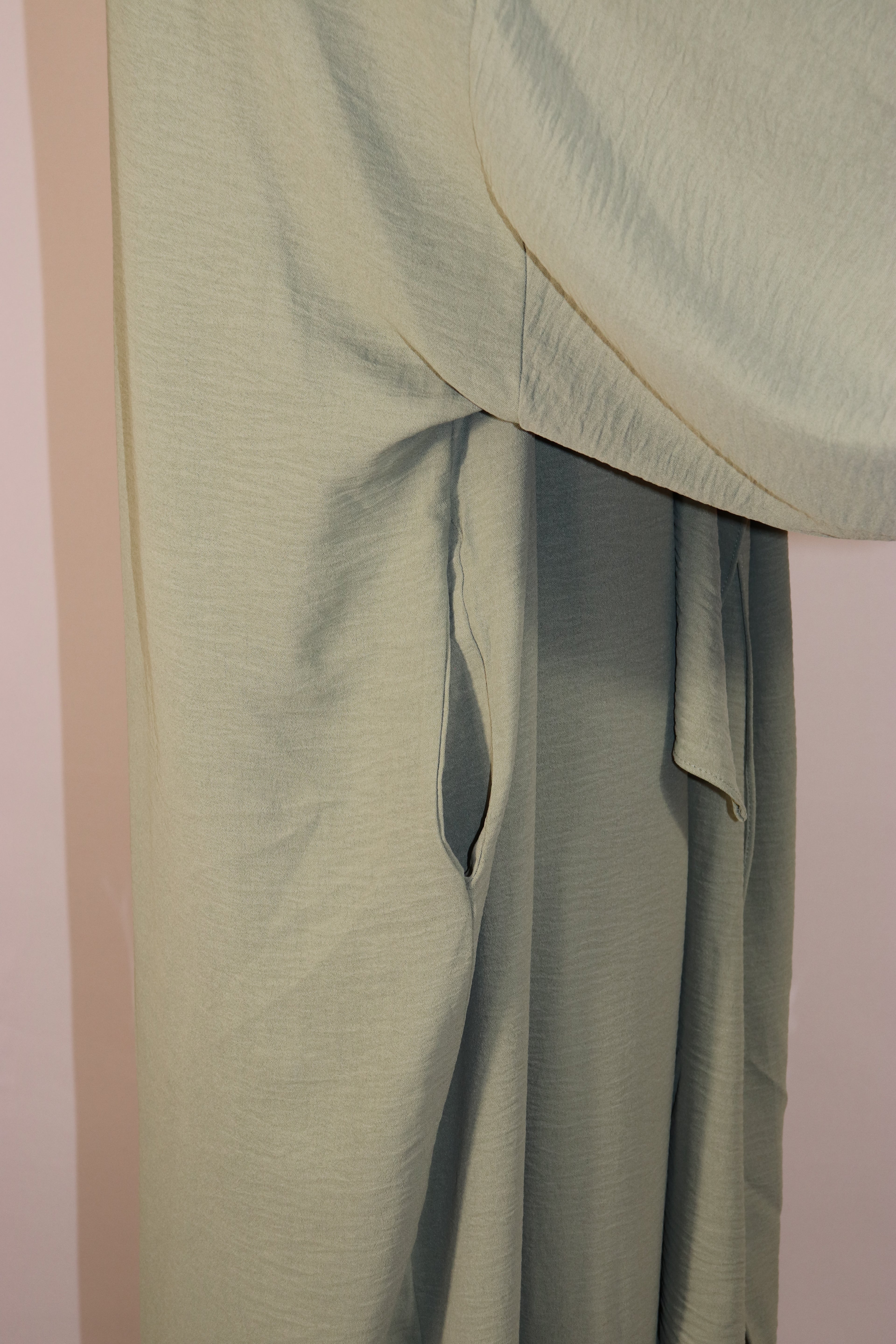 Sage Crinkle-Textured