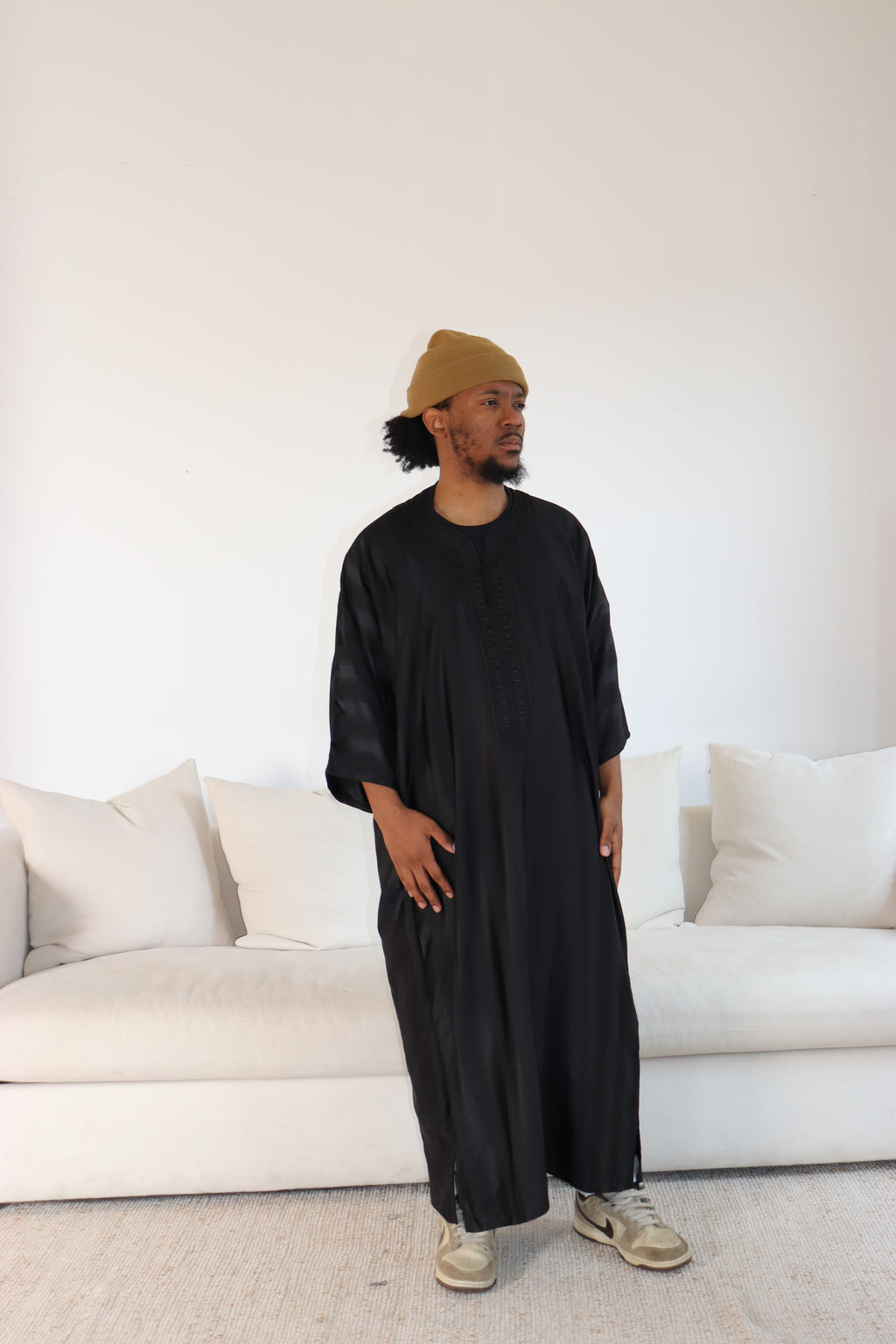 Elegant Stripped Moroccan Thobe