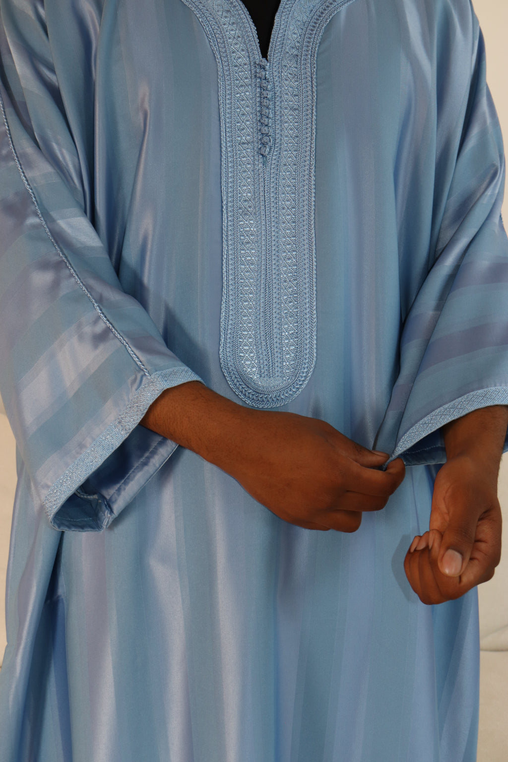 Elegant Stripped Moroccan Thobe