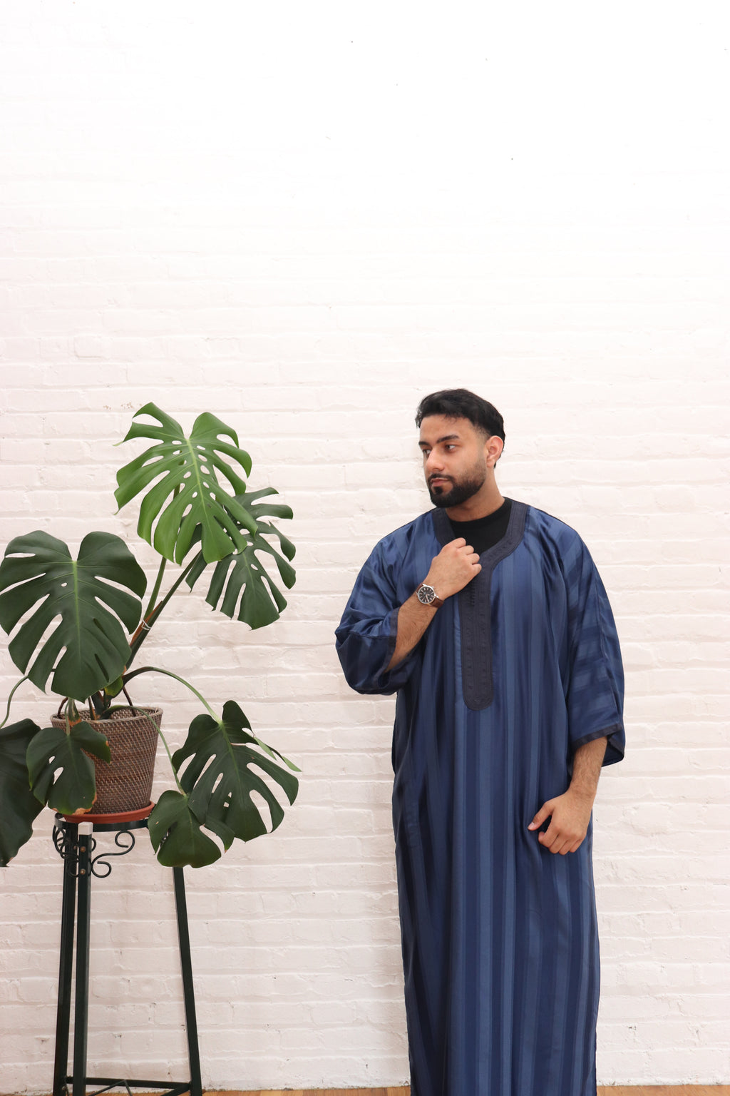 Elegant Stripped Moroccan Thobe