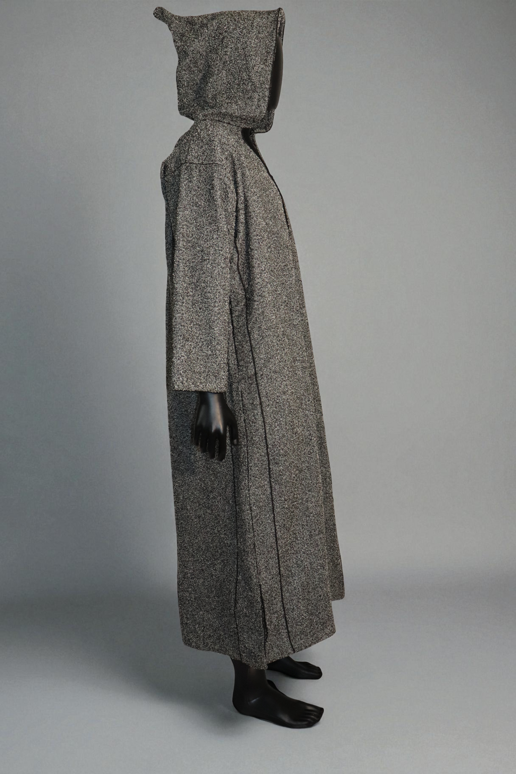 The Textured Winter Thobe